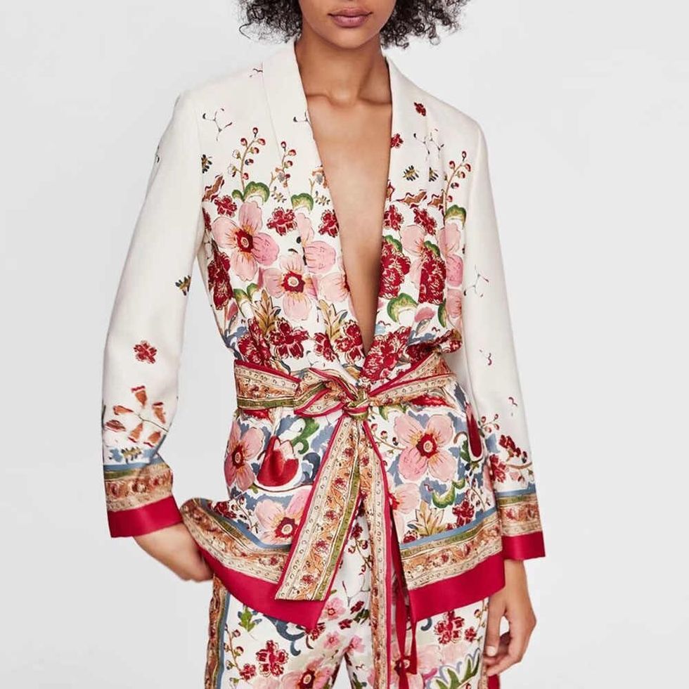 H2c2e49398dc94f6b8c531ae844762adew q50