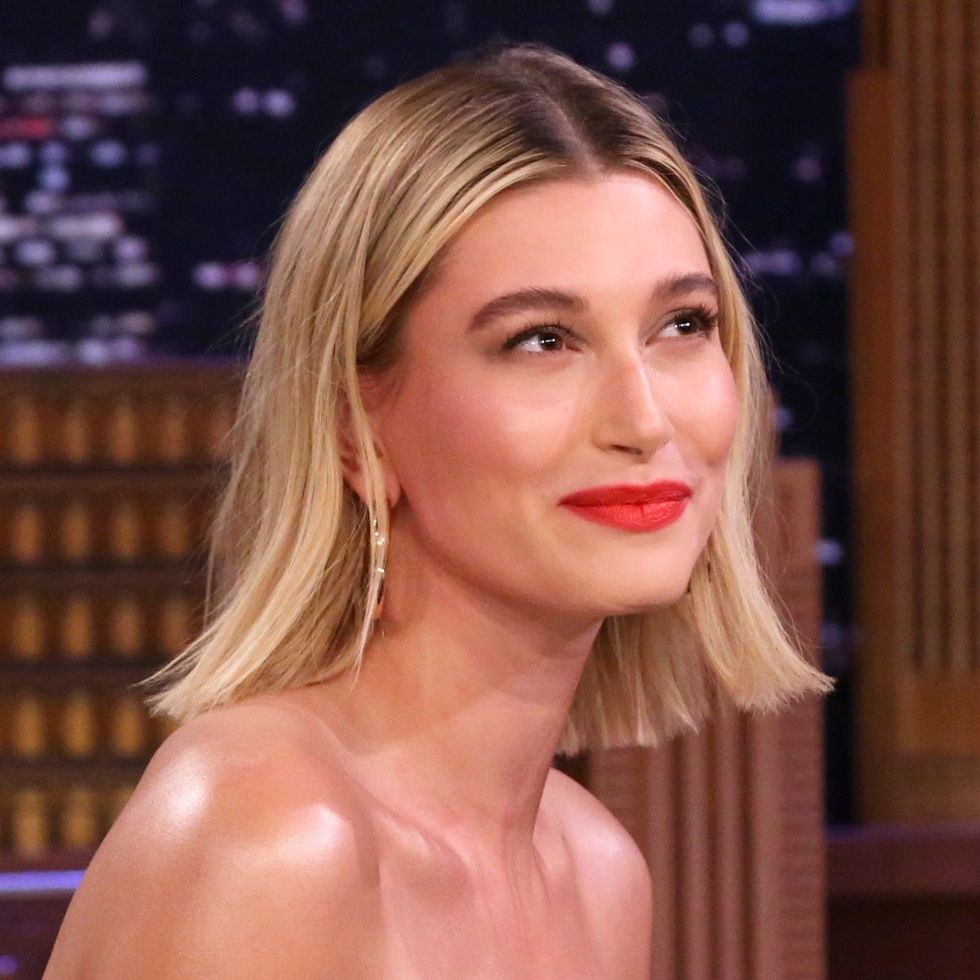 hailey bieber blunt lob