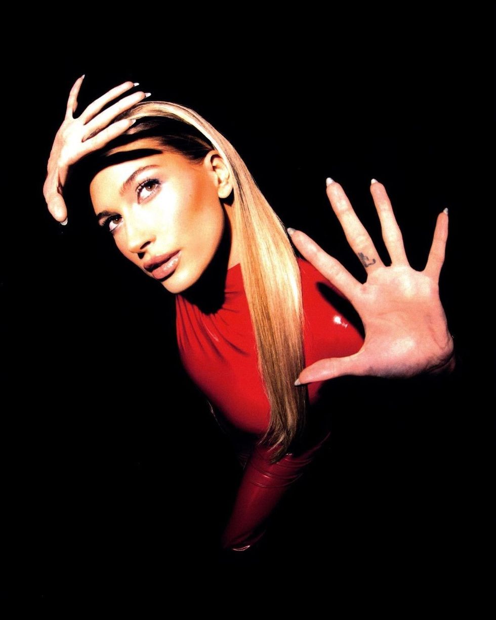 haileybieber 250228563 1762460790609138 3554081927851412074 n