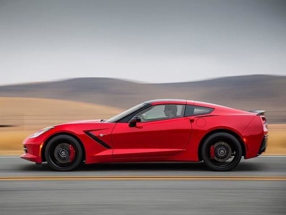 Hajni i ngathtë dështoi të vidhte nga një sallon veturash foto 3