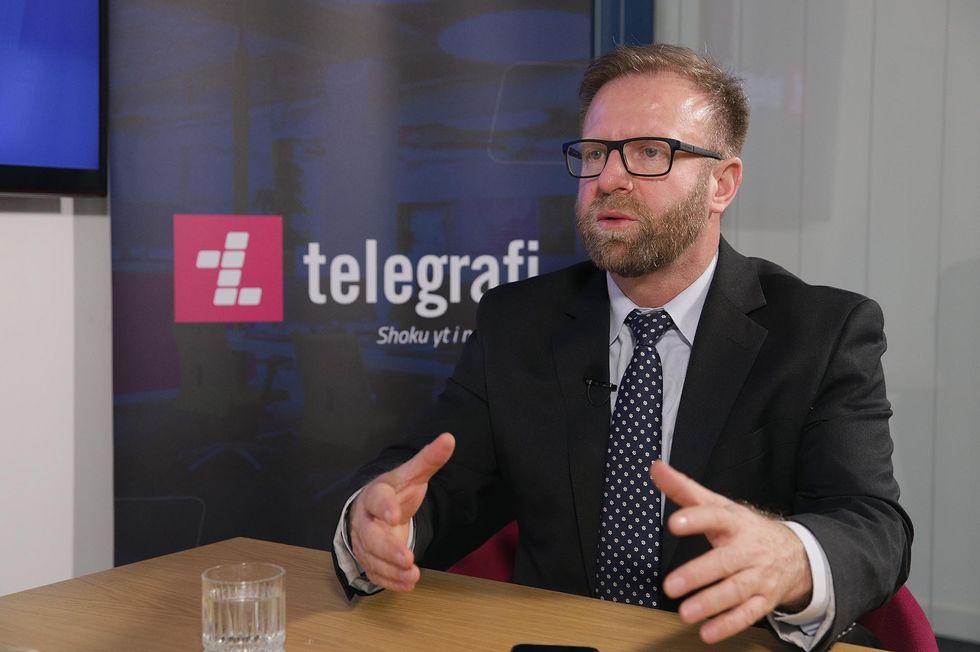 Haki Abazi Interviste foto Ridvan Slivova 7 1