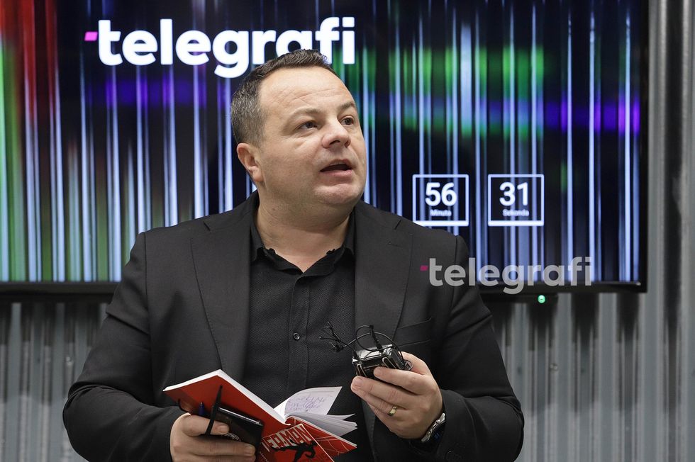 HAPITE Crregullimi informativ ne epoken digjitale Muhamet Hajrullahu foto Ridvan Slivova 21 scaled