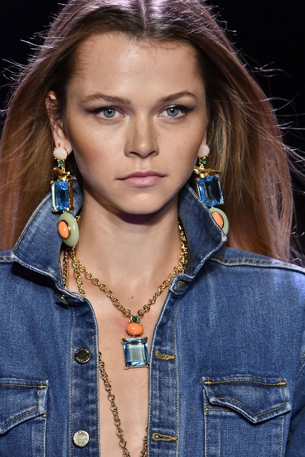 hbz jewelry colorful gettyimages 1173112405