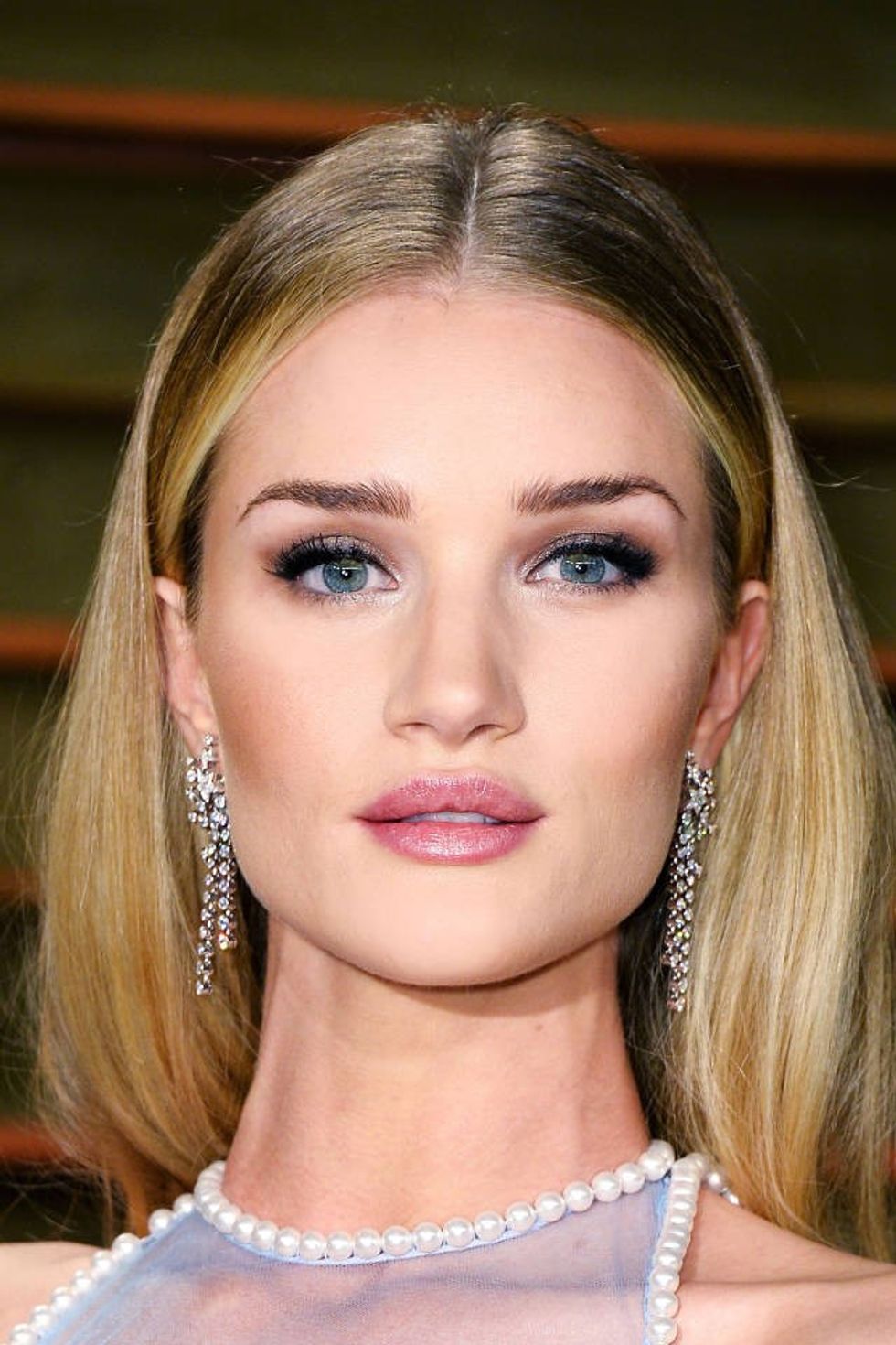 hbz perfect pout rosie huntington whiteley sm