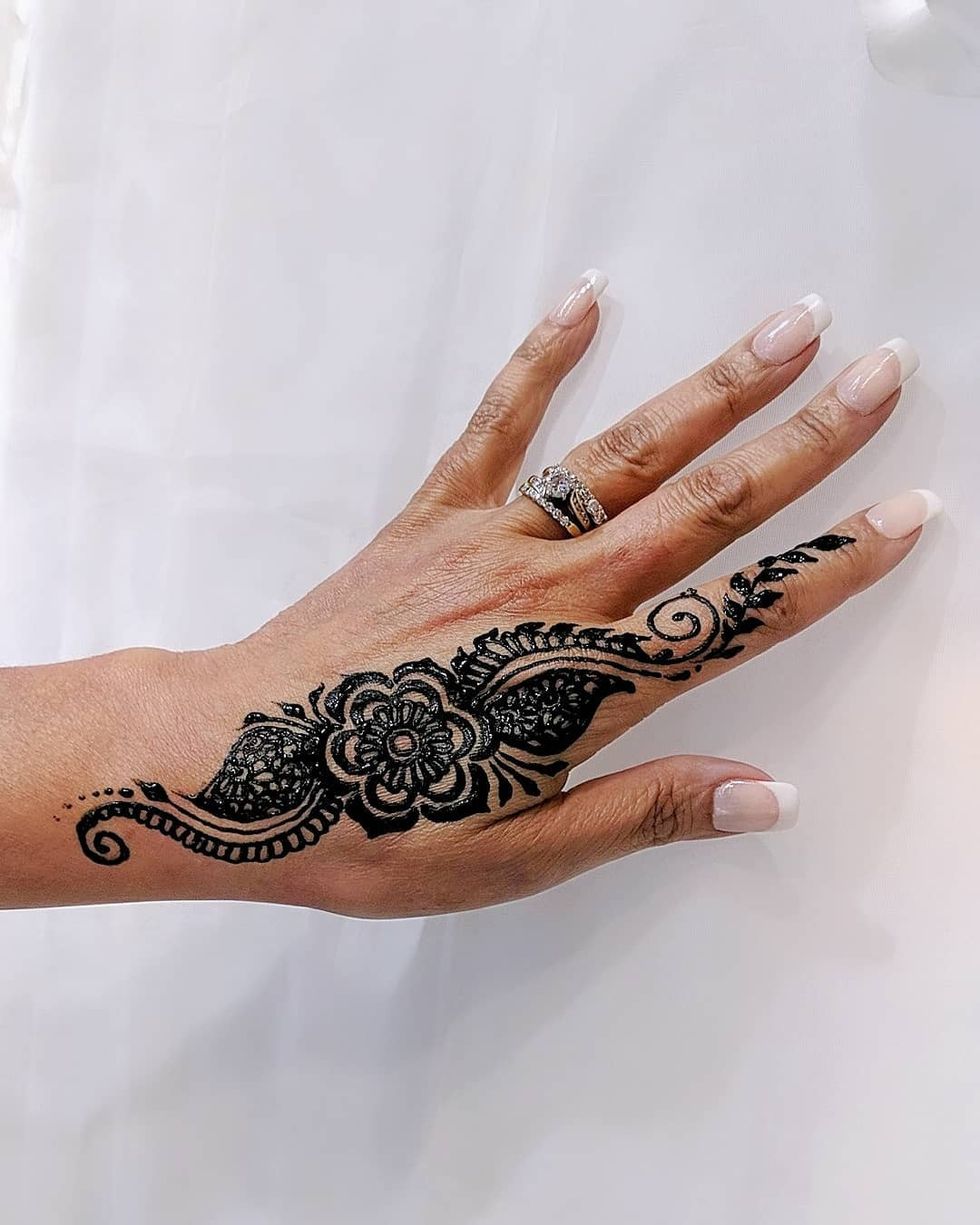 henna in nyc 476947653853984020288723035045889188877447n