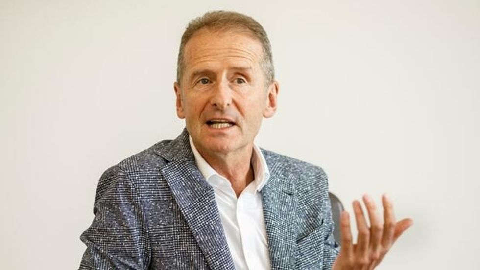 Herbert Diess counters the criticism of the Cariad software unit