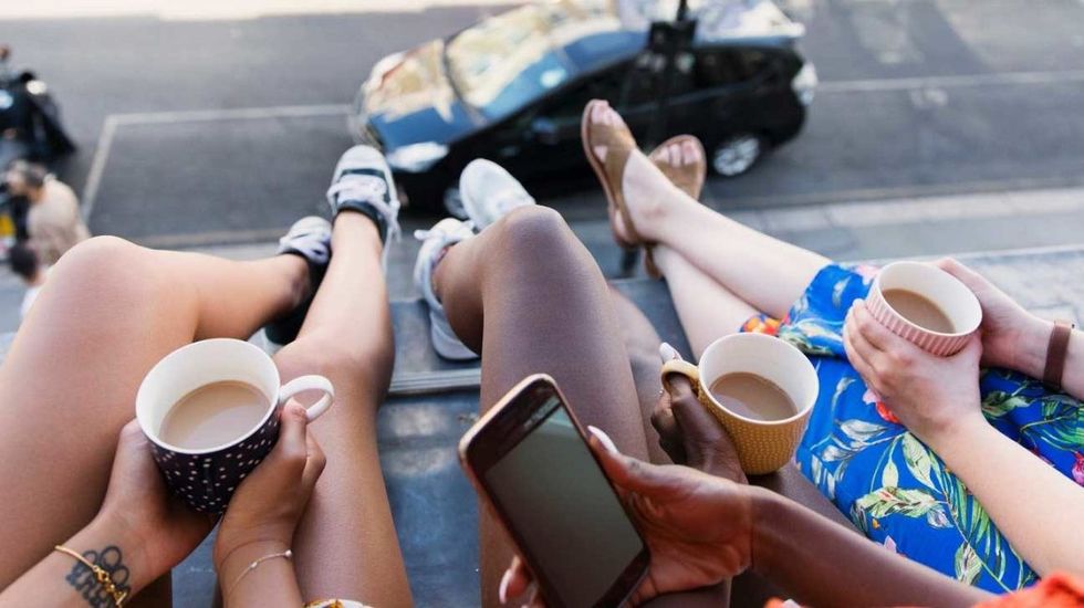 high angle view of tea in mug 760289081 5a381245842b170037f84eec