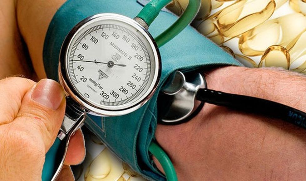 high blood pressure symptoms vitamin hypertension 951413