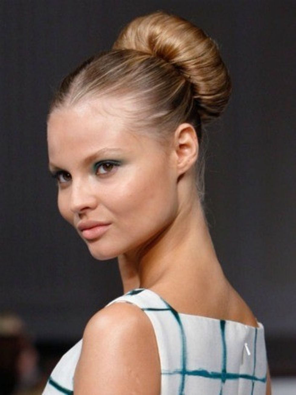 high chunky bun oscar