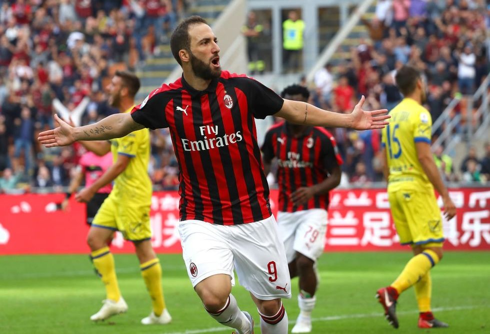 Higuain Milan 1