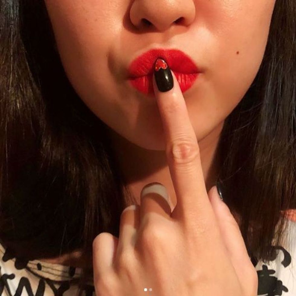 hollyfalconenails 1543931243