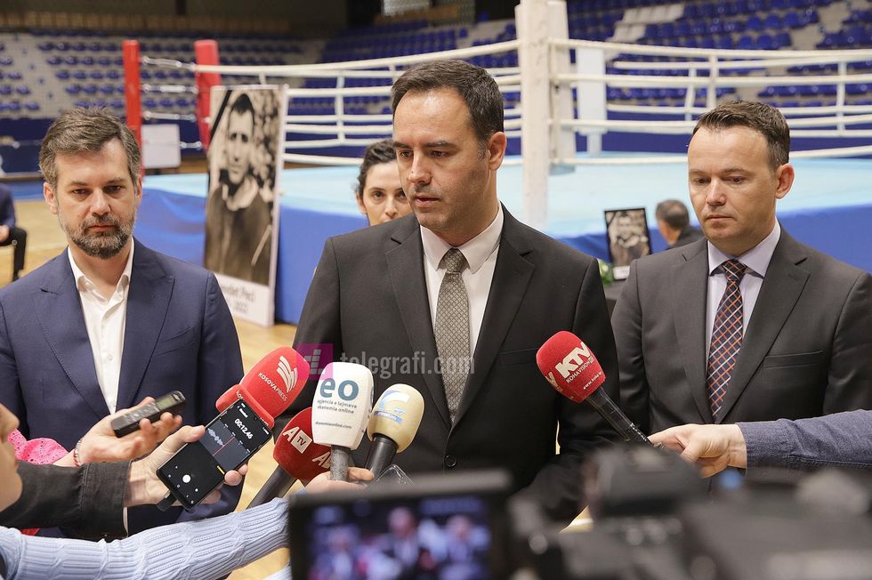 Homazhe funeralit Xhevdet Peci Glauk Konjufca foto Ridvan Slivova 31