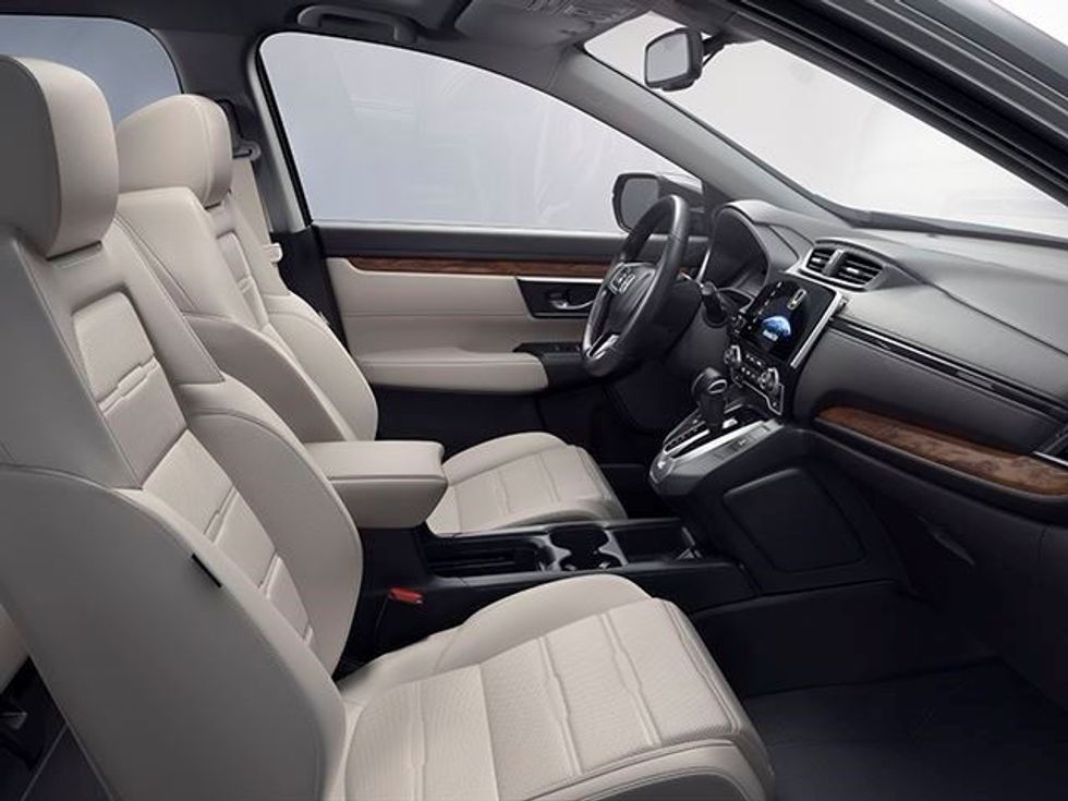 Honda e rifreskon modelin CR V qe lansohet ne vitin 2017 foto 6