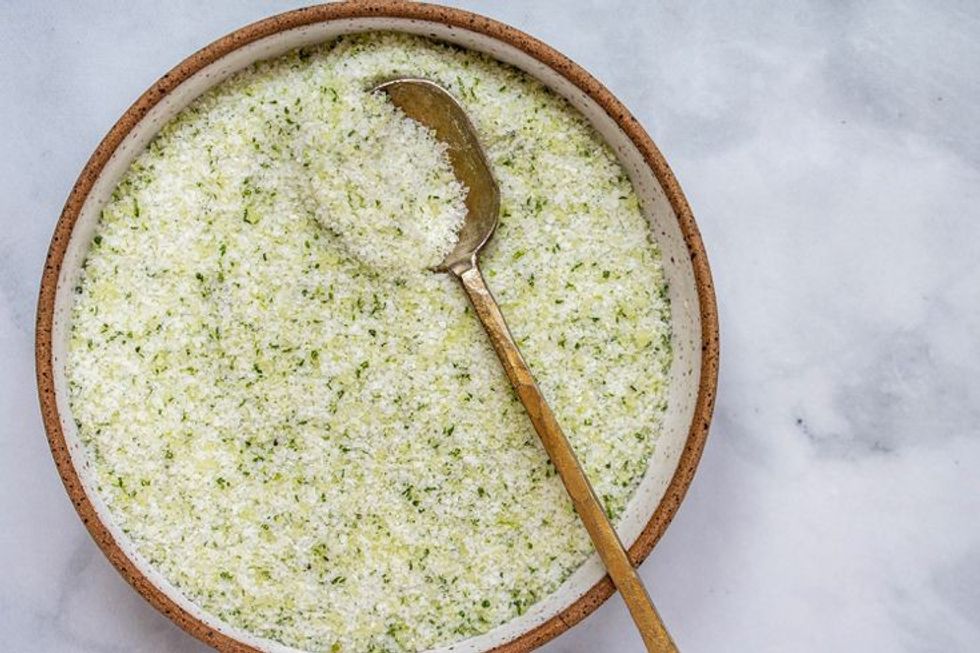 how to make rosemary salt 100990 hero 01 88104609192e4639a57b0324d8bb0fd0