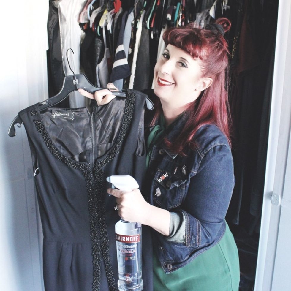 How to remove Clothing Odors 2