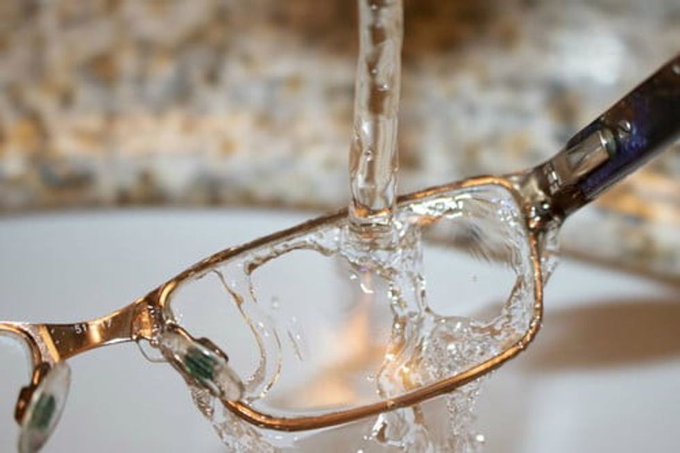 how to remove scratches from glasses 4 1