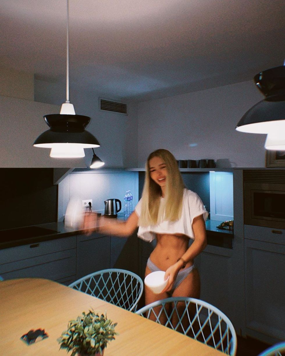 hoxha aurela 120202575 669905986980163 2407970826649916219 n