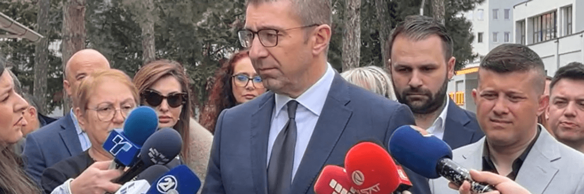 Mickoski për Limanin dhe Fetain: Pas disa muajve do të kemi rikonstruim të qeverisë, do të flasim për këtë çështje Mickoski për Limanin dhe Fetain: Pas disa muajve do të kemi rikonstruim të qeverisë, do të flasim për këtë çështje