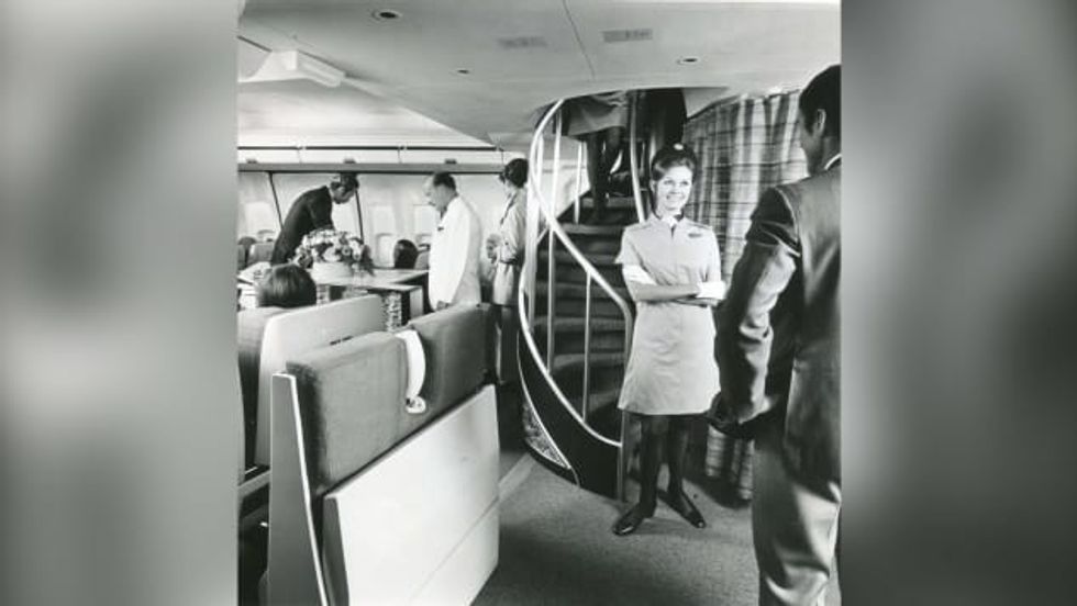 http cdn.cnn .com cnnnext dam assets 201008091949 05 boeing 747 retirement