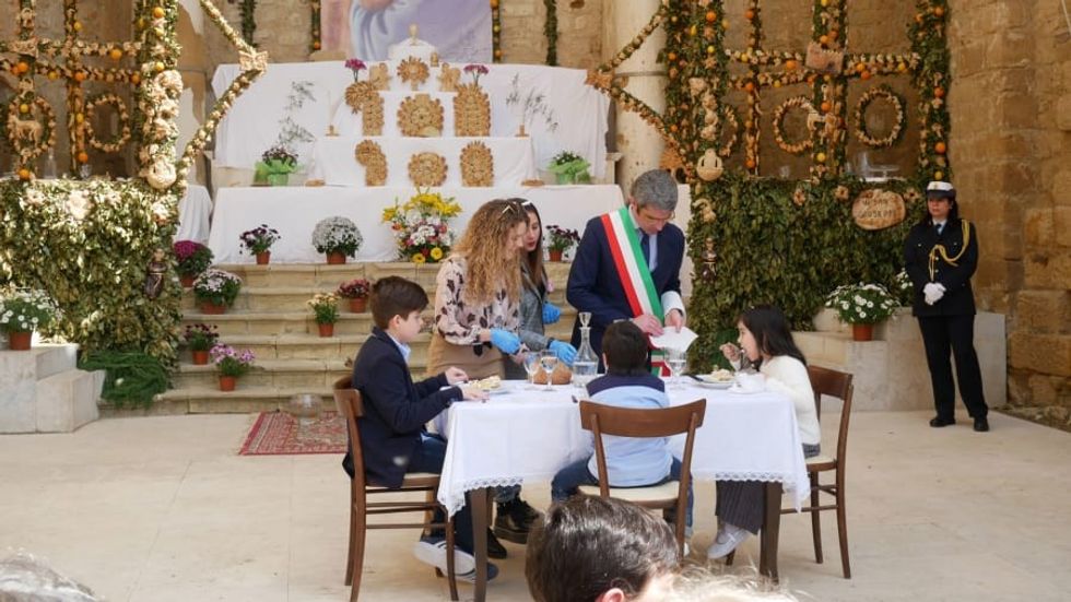 http cdn.cnn .com cnnnext dam assets 201020150539 italian town of salemi sells houses starting at one euro fathers day banquet