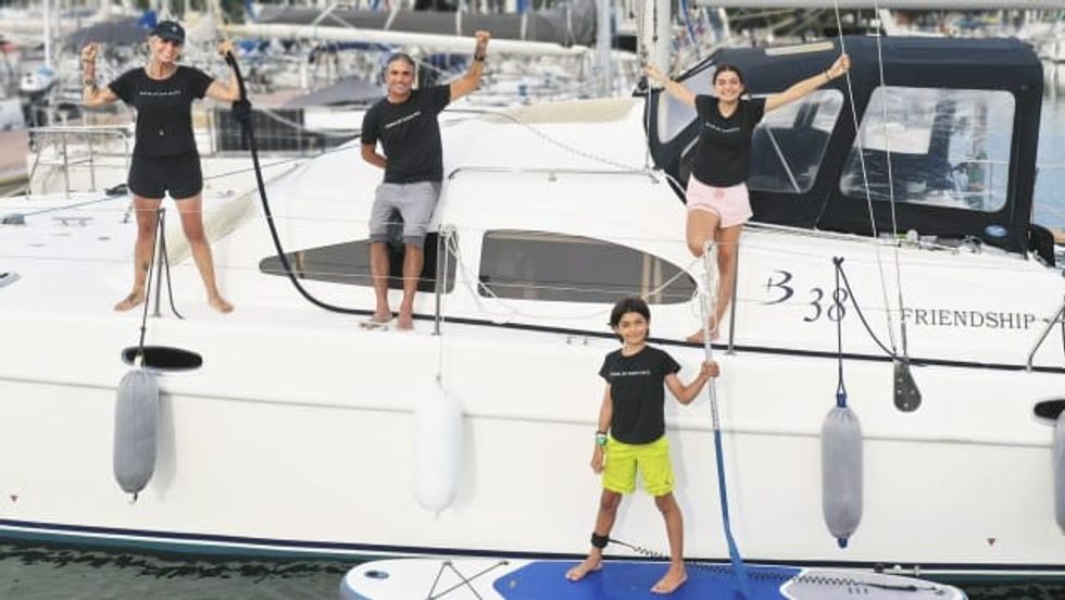 http cdn.cnn .com cnnnext dam assets 210426155531 boat life sueiro family boat exterior