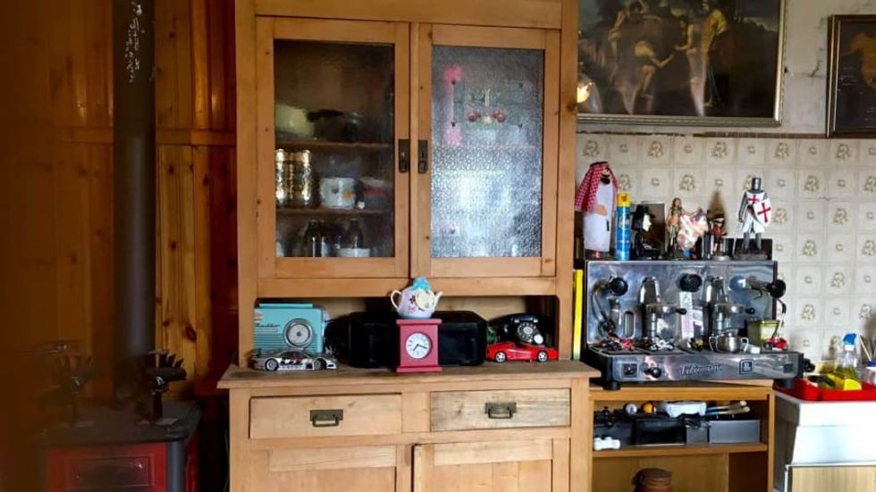 http cdn.cnn .com cnnnext dam assets 210617200917 uk buyer carrega house decor c patrick