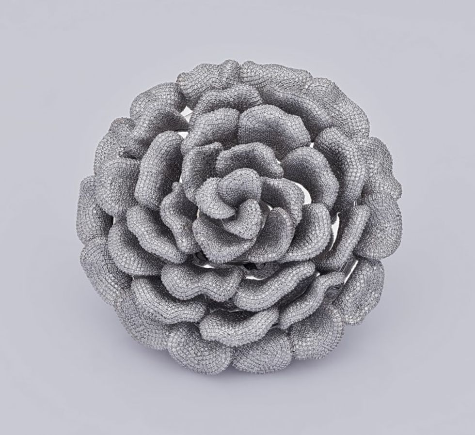 http cdn.cnn .com cnnnext dam assets 220722094142 02 diamond ring world record