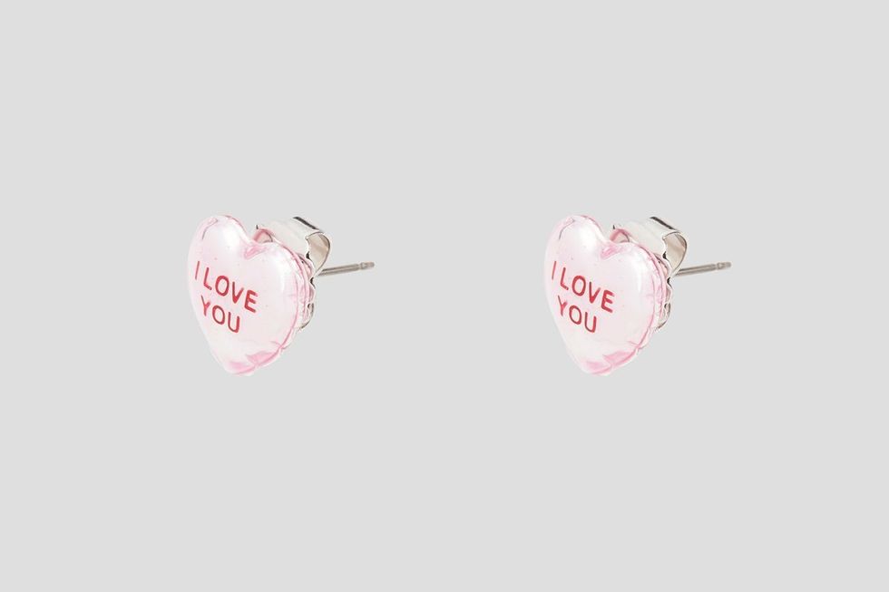 https bae.hypebeast.com files 2020 02 marc jacobs valentines day collection 29