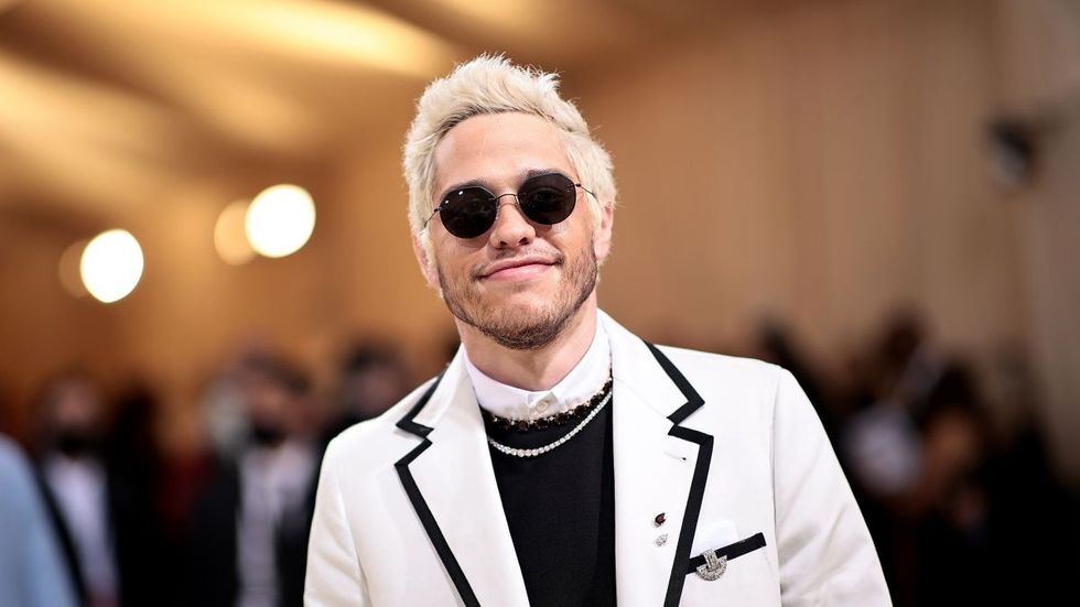 https cdn.cnn .com cnnnext dam assets 220303204311 pete davidson met gala 2021 file