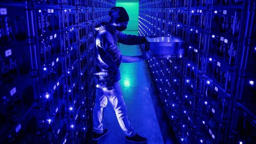 https d1e00ek4ebabms.cloudfront.net production affd94fb 3547 410f a089 90df11ec26f8