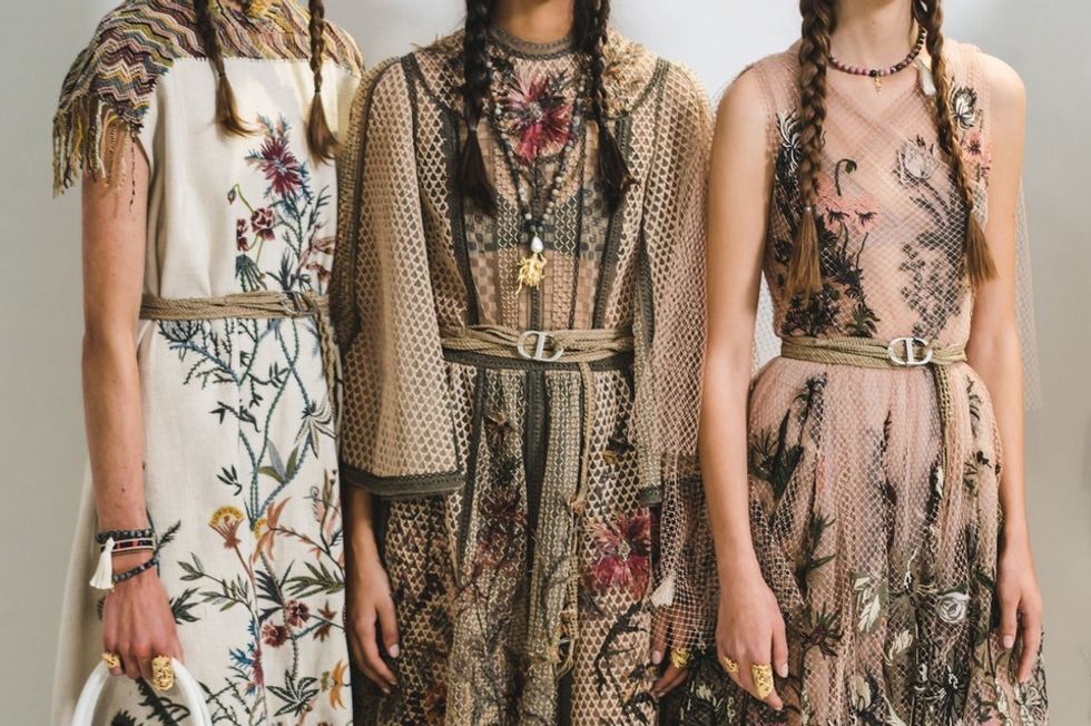 https hypebeast.com wp content blogs.dir 6 files 2019 09 dior spring summer 2020 paris fashion week floral motifs exclusive video 0