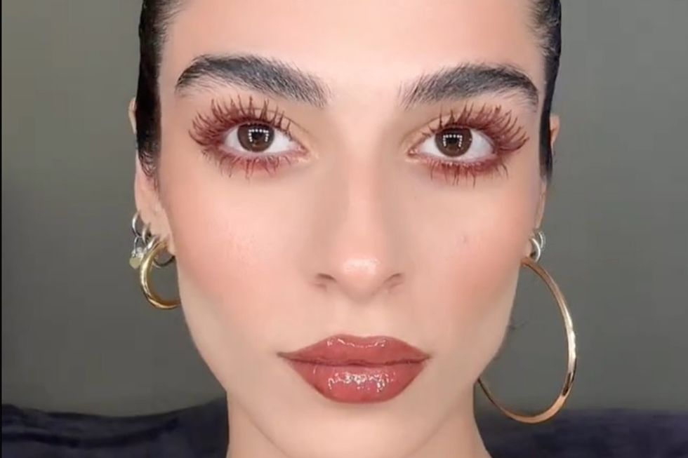 https hypebeast.com wp content blogs.dir 6 files 2022 12 brown mascara FI