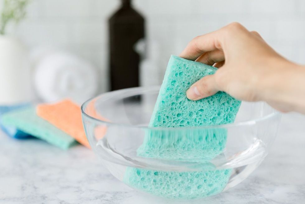 hydrogen peroxide uses home 4174809 05 3c126f03778d46f4858d75c2780429a9