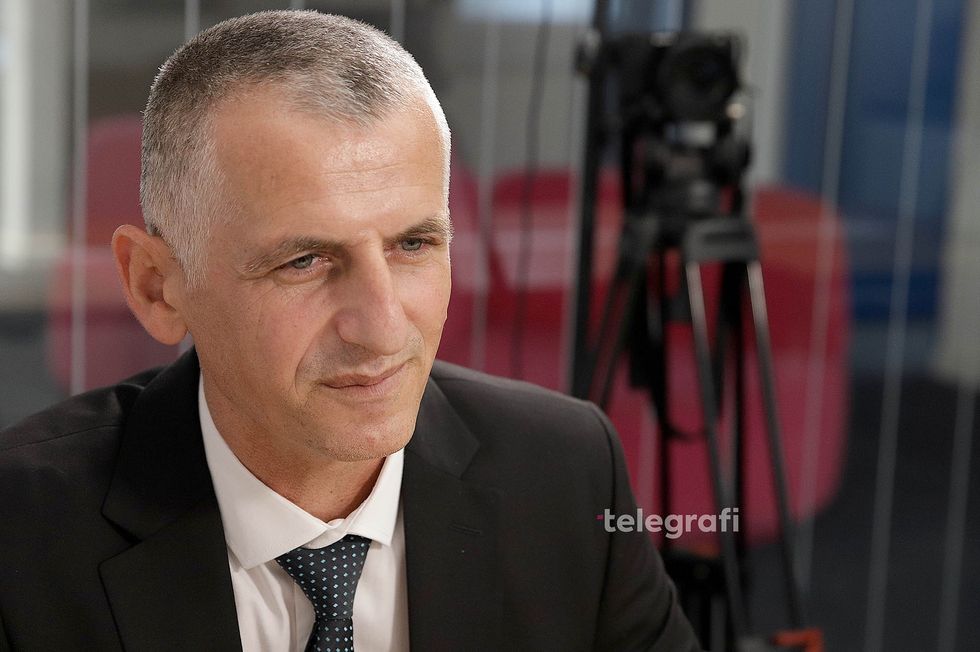 Hysen Durmishi interviste foto Ridvan Slivova 17