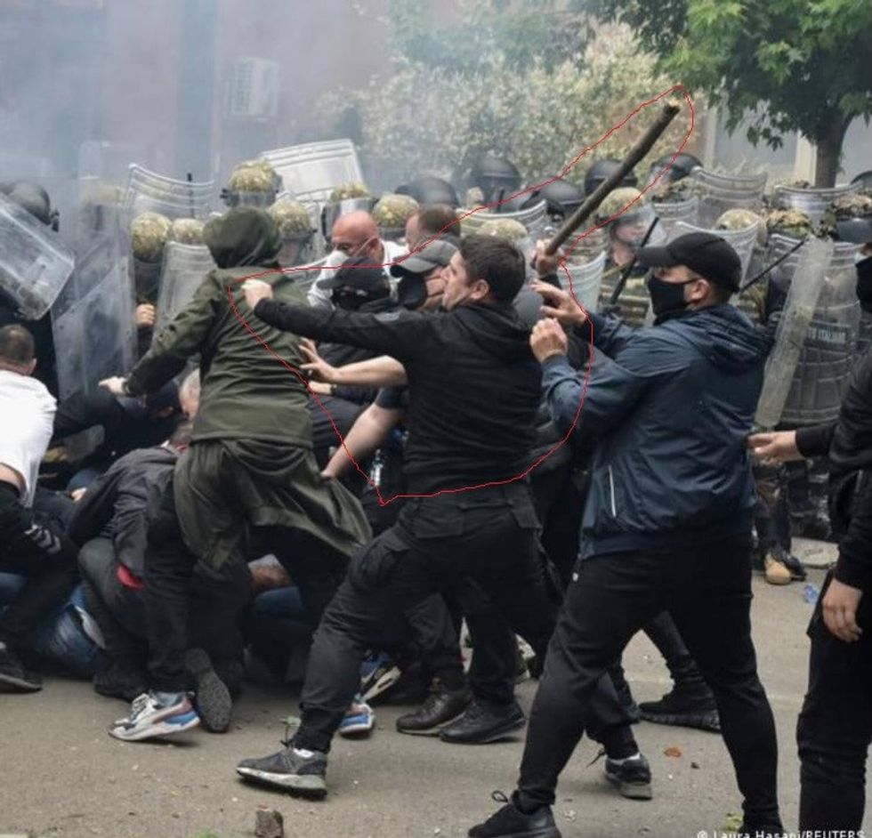 I dyshuari i arrestuar