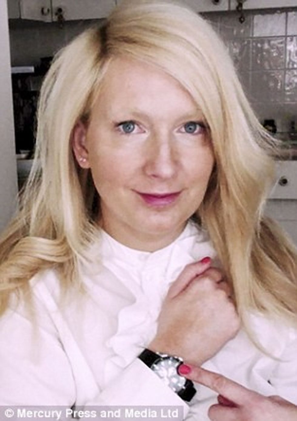 I refuzon takimin e dytë kerkon ti kompensohet darka dhe dhurata foto 2