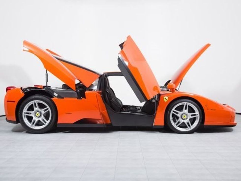 I vetmi model të cilin Ferrari lejoi të lyhet portokalli foto 2