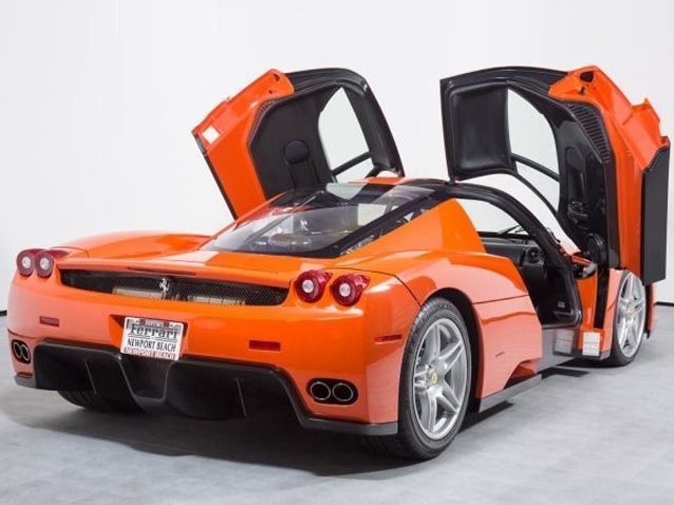 I vetmi model të cilin Ferrari lejoi të lyhet portokalli foto 4