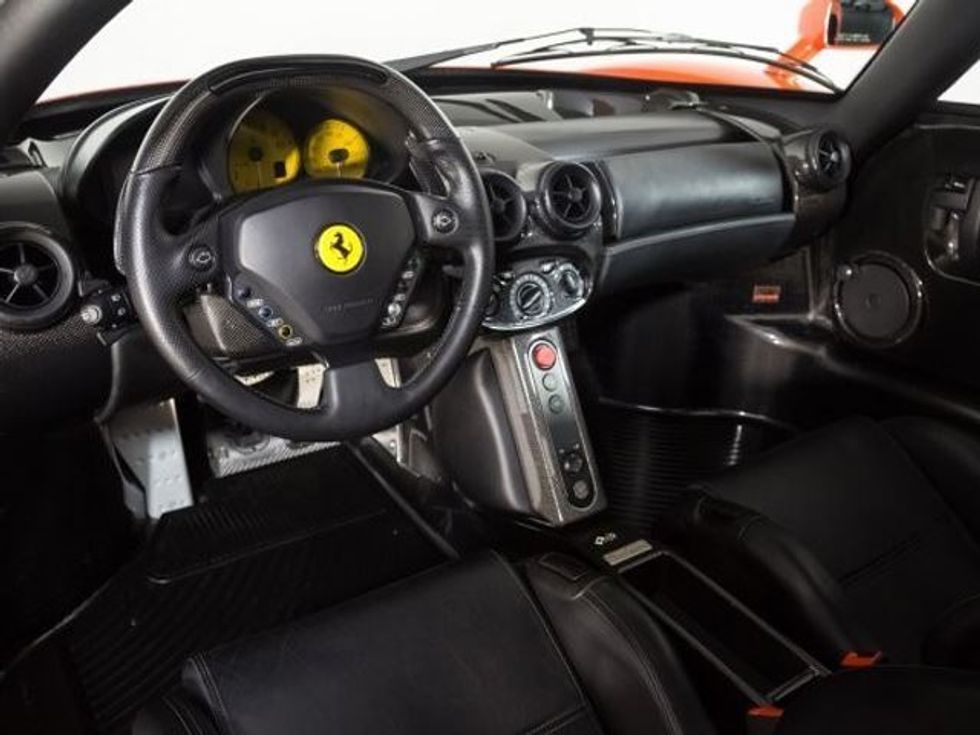 I vetmi model të cilin Ferrari lejoi të lyhet portokalli foto 9