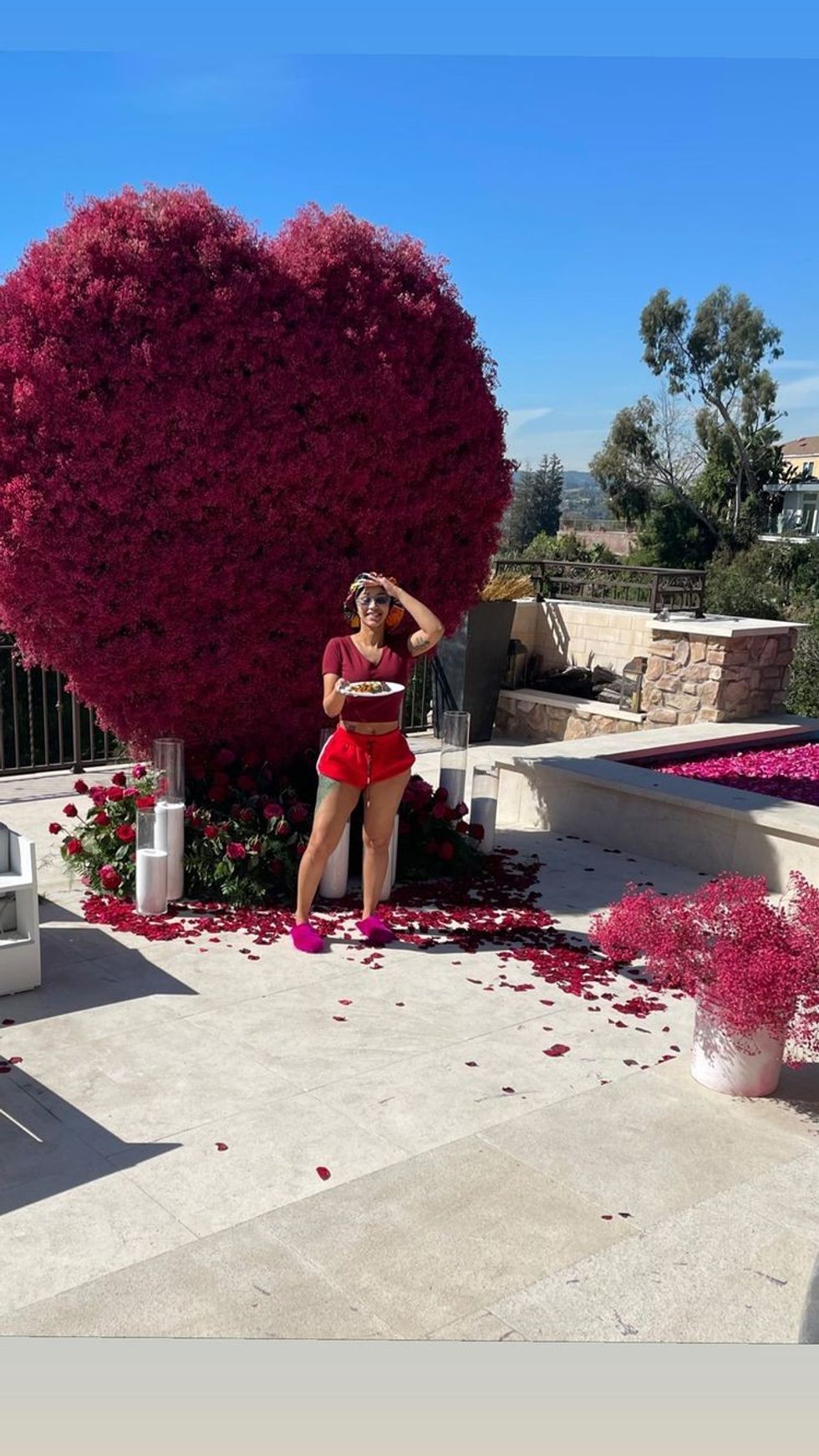 iamcardib 273932480 1150000102470821 329944762554417280 n