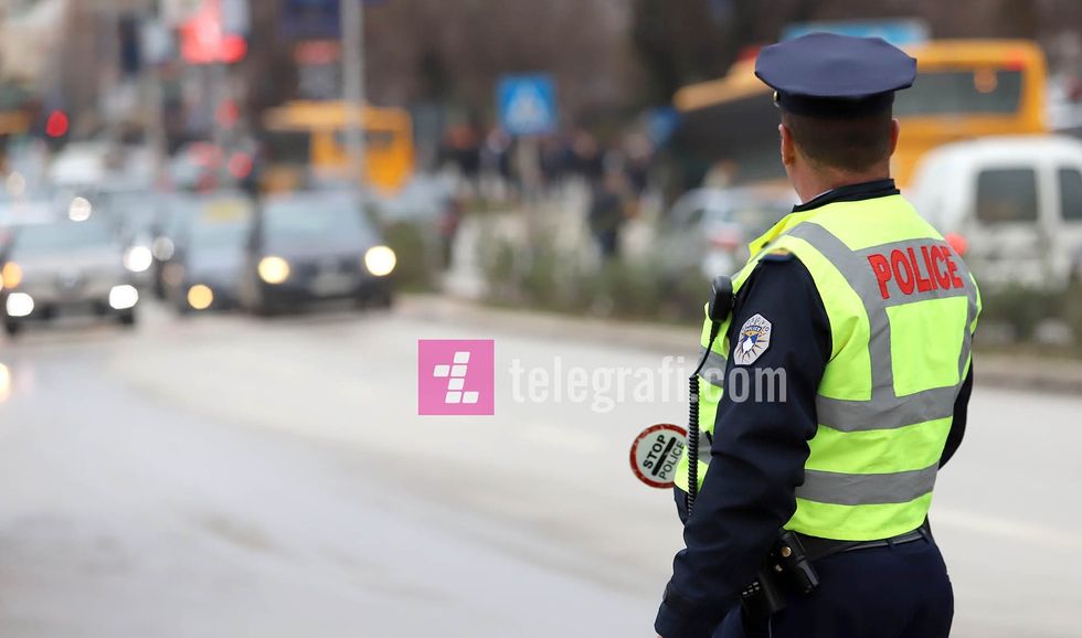 Ilustrim Policia e Kosoves PK Policia e trafikut rrugor foto Ridvan Slivova 6 e1658168393239