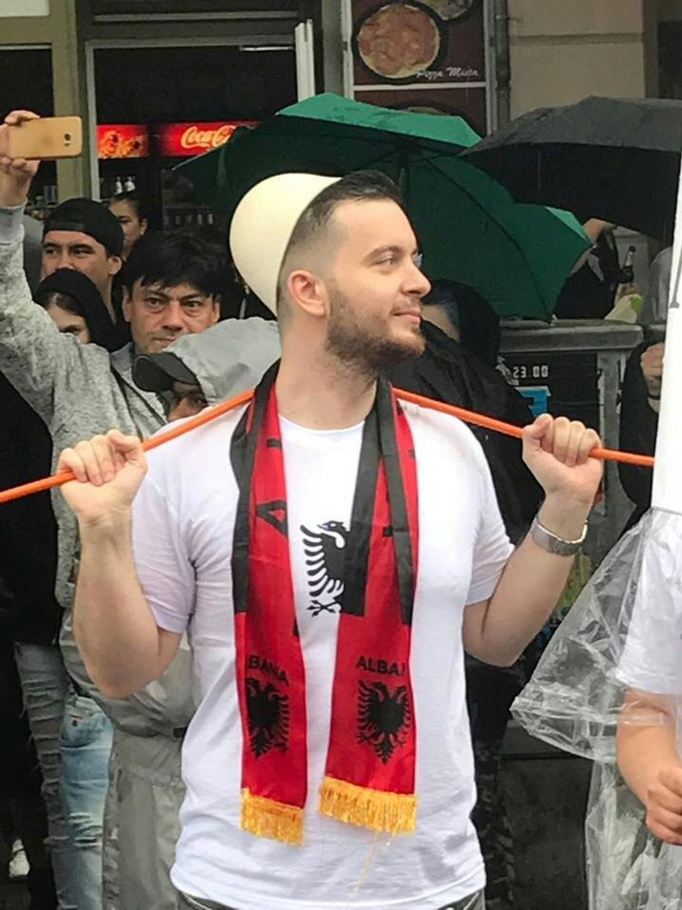 image 0 02 04 db60ec001310f000b98749456d319a8434b530771276d6eb09322776fdceaa95 V