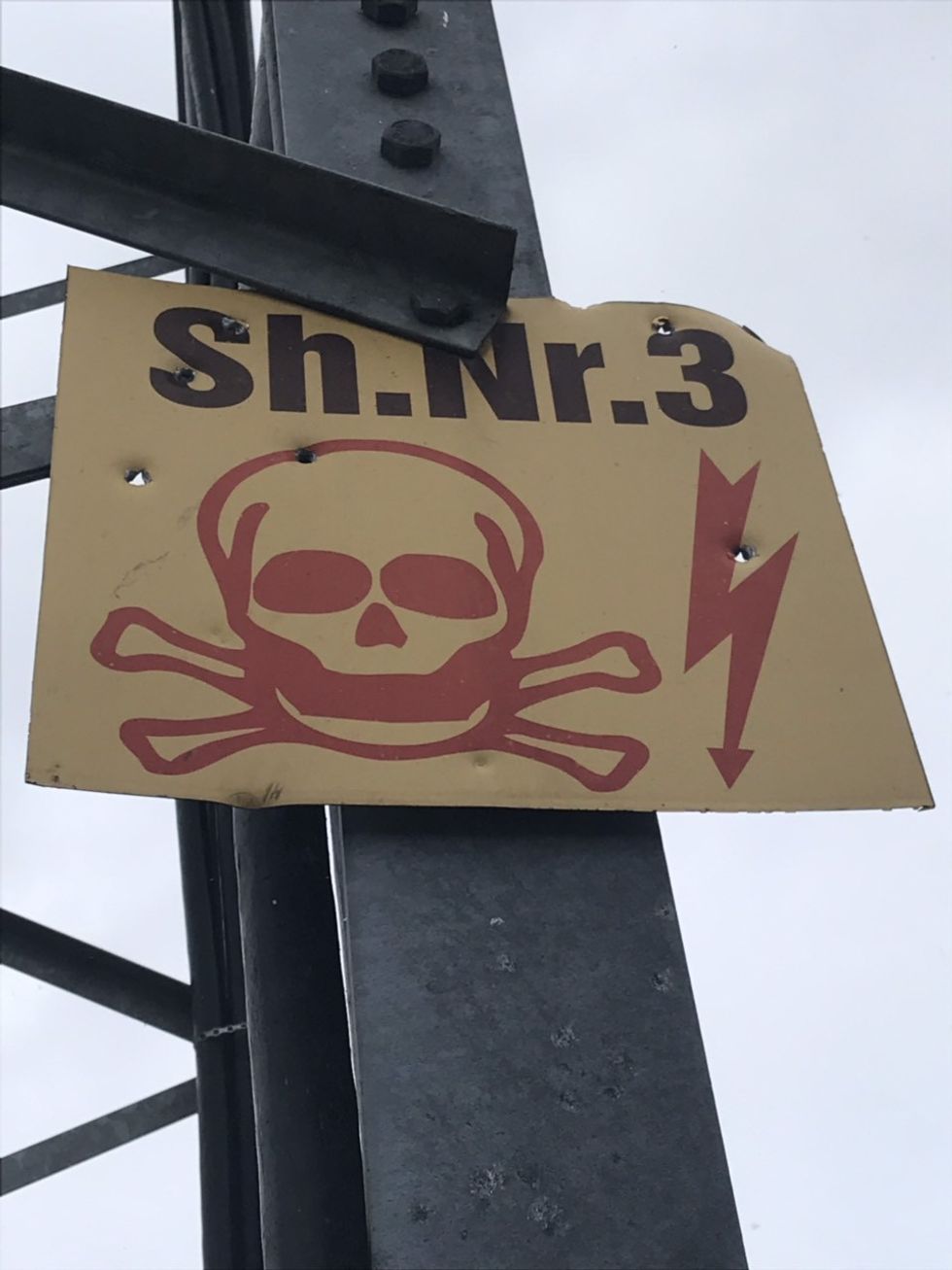 image 0 02 05 f66dccf8f4245ea4253b3bb2597ac075b6ab46b5359f01fed178b0b2a770b553 V