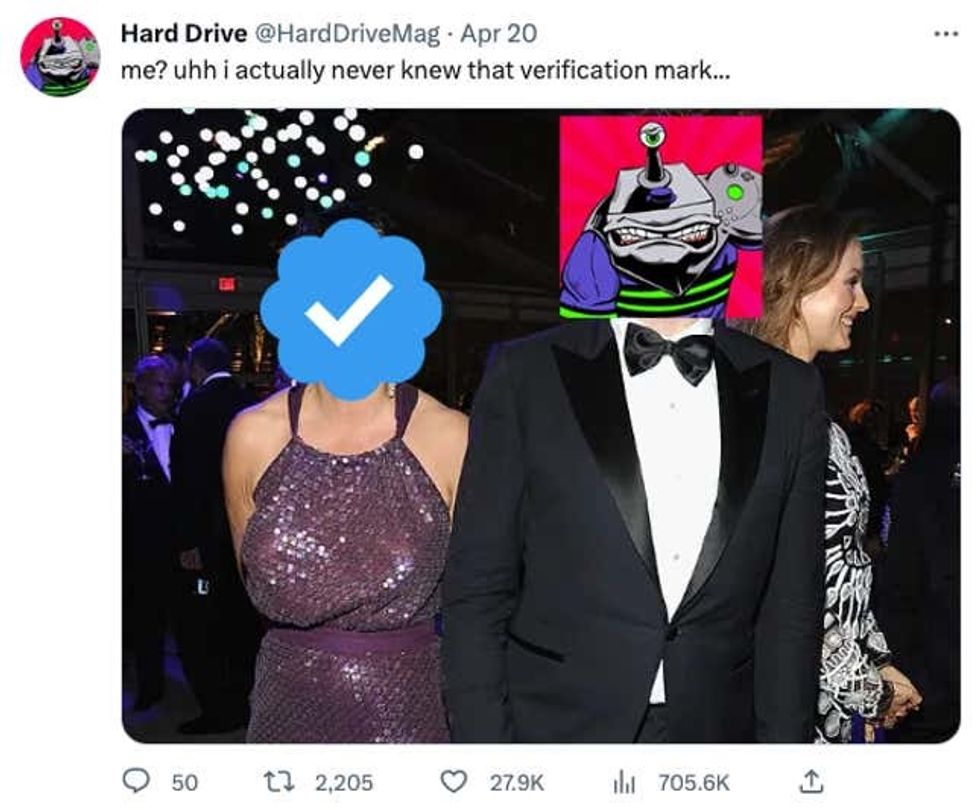 Image for article titled 12 of Twitter's Best Jokes and Memes About Elon Musk's Blue Check Apocalypse