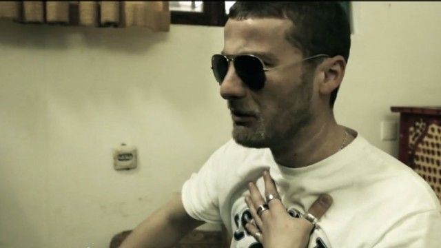 2016/01/lyrical-dhe-ergenr-vijn-euml-si-ldquo-rocknrollstar-rdquo-video_2_hd.jpg
