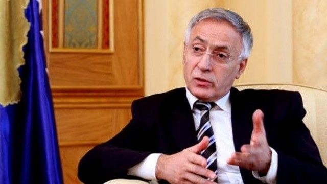 2016/01/krasniqi-a-po-frik-euml-sohet-v-euml-rtet-euml-ujku-vuciq_hd.jpg