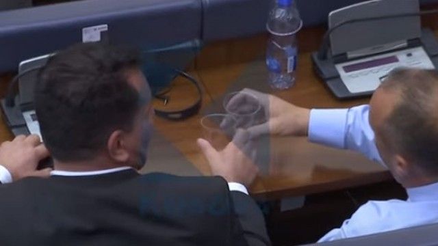 2016/01/propozohet-test-p-euml-r-alkool-e-drog-euml-n-euml-kuvend-video_hd.jpg