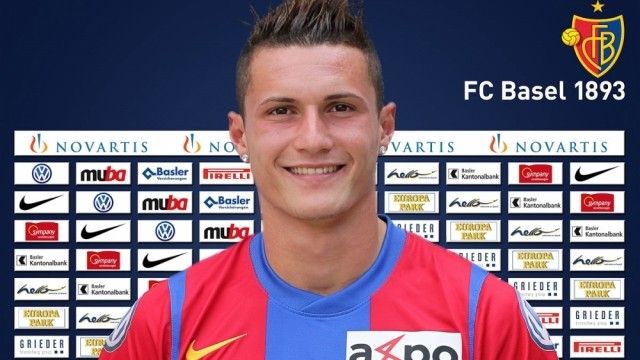 2016/01/taulant-xhaka-merr-n-euml-nshtet-euml-sin-euml-e-shqip-euml-ris-euml_hd.jpg