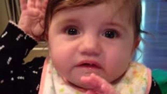 2016/01/reagimi-i-papritsh-euml-m-i-vajz-euml-s-q-euml-shijon-banane-p-euml-r-her-euml-t-euml-par-euml-video_hd.jpg