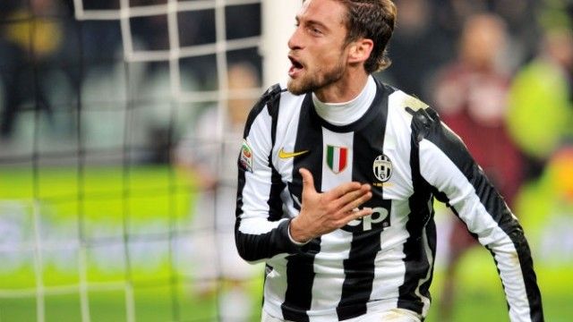 2016/01/marchisio-v-euml-shtir-euml-ta-p-euml-rtyp-q-euml-ndrimin-n-euml-stol_hd.jpg
